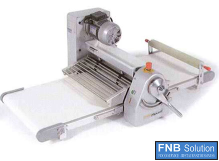 Máy cán bột băng tải