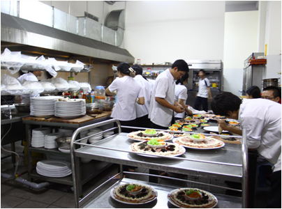 Mẫu thiết kế mô hình bếp ga công nghiệp khu vực nấu nướng cho nhà hàng,khách sạn